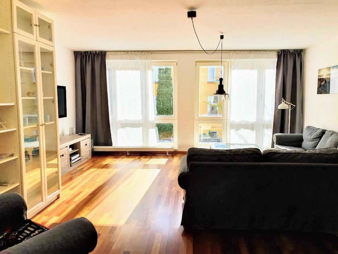 Ferienwohnung Achtern Diek, Inklusive Strandkorb Und Stellplatz Rostock Kültér fotó
